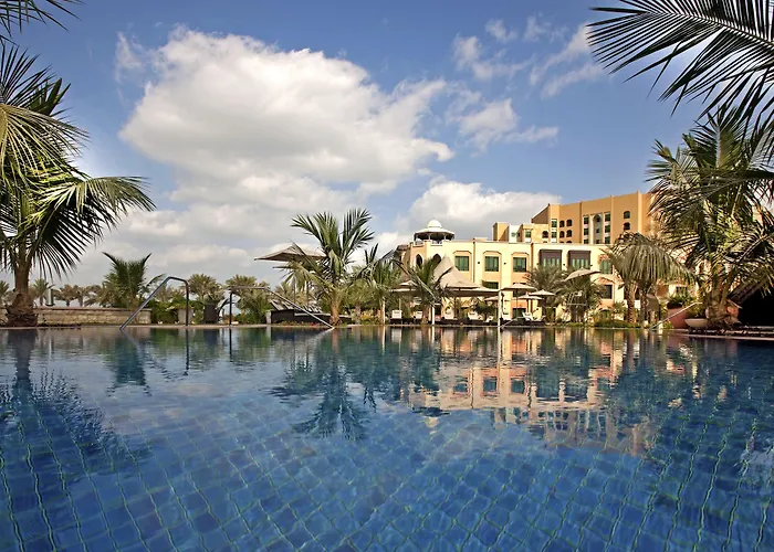 Shangri-La Hotel Apartments Qaryat Al Beri Abu Dhabi